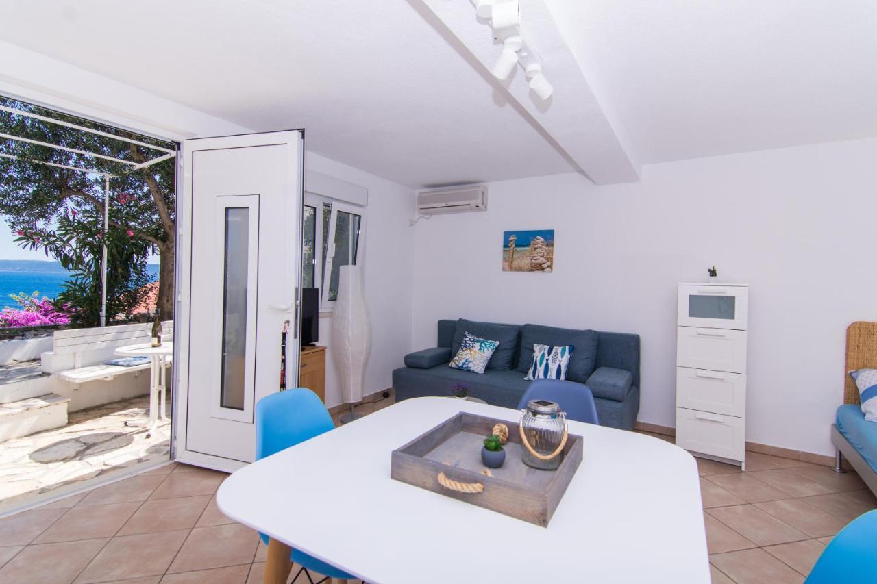 Apartments Lumini โตรกีร์ ภายนอก รูปภาพ